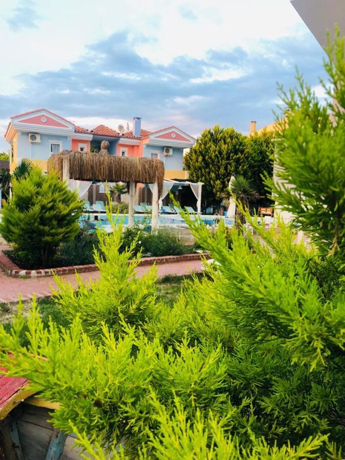 Cunda Leo Boutique Hotel & Pool Ayvalı Exterior foto